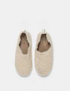 Dublin Bay: The Unisex Slipper