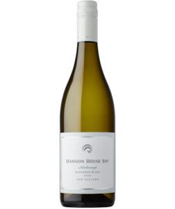 Sauvignon Blanc: Mansion House Bay Sauvignon Blanc 2020- 12 Bottles