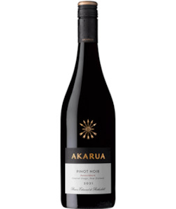 Pinot Noir: Akarua Central Otago Pinot Noir 2022