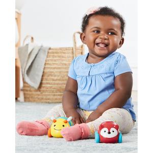 Skip Hop: Skip Hop Explore & More Pull & Go Car