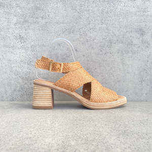 Last Ones: A&E Amuse - Size 39
