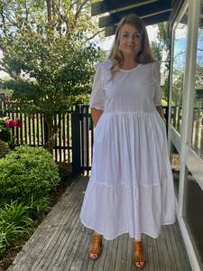 Golden: GOLDEN Tilly White Broderie Dress - MEDIUM
