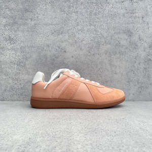 Blush: EOS Melbaa BL