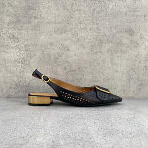 Black: AB Keelie
