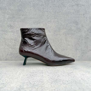 New: MINX Issie