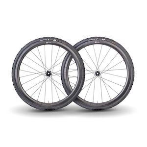 Wheels: Lún: GRAPID 700c Gravel Carbon Wheelset
