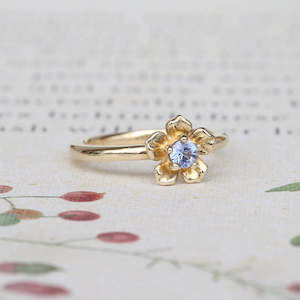Forget Me Not Ring/ Yellow Gold, Ceylon Sapphire