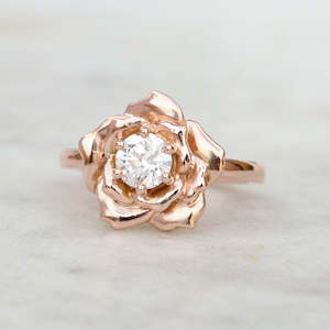 La Vie En Rose Ring/ Rose Gold, Lab-grown or Natural Diamond