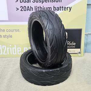 Tyres Bikes Scooters: Tyre 9*3.00-6 Tubeless