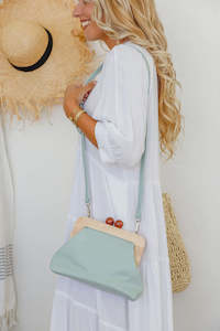 Under 100: Soft Feel Clutch