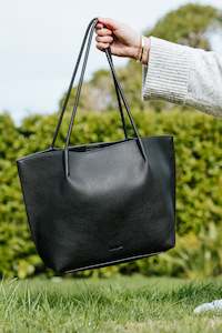 Under 100: Devonport Tote