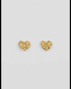 Jewellery: Heart Flower Studs