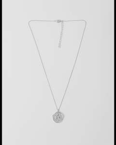 Jewellery: Tulip Necklace