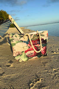 Travel Accessories: AS Beach Bag