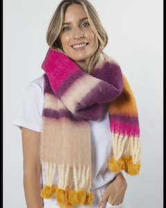 Hats Scarves: Pompom Scarf