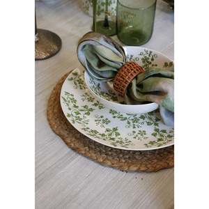 Homewares: Woven Jute Placemat