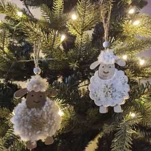 Christmas: Sheep Hanging Decoration