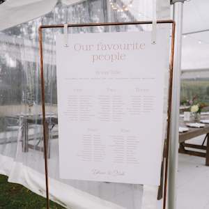 Frontpage: Custom Wedding Seating Chart