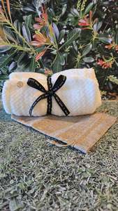 Accessories: Microfiber Reusable Hair Wrap Towel