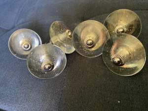 Furniture: Clear Circle Glass Knobs x 6