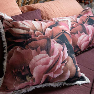 Just South West: Petals Pillowcase (65x65)