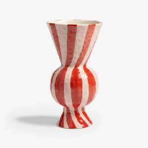 Live: Vase | Rhombic Red