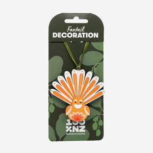 100 Percent Nz: Wooden Decoration