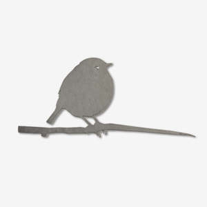 Garden: Black Robin