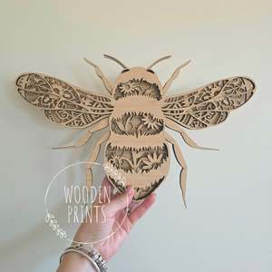 Layered Bee Wall Art – Set of 3