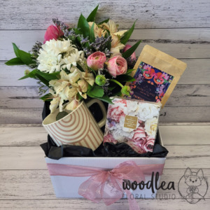 Gift Boxes: Warm Hugs