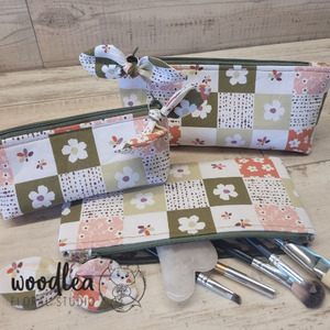 What Were Loving This Week: Beauti-FALL Handmade Zipper Pouch