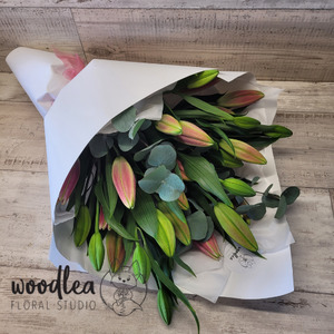 What Were Loving This Week: Lush Lilies