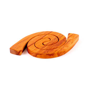 Nz Heart Rimu: 2 in 1 Spiral Table Mat Mini