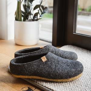 Wool Slippers: Valais Slip-on Rubber Sole