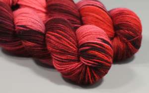 Colours On Merino: Raspberry Crush | Hand Dyed 100% Merino Yarn from New Zealand | 100g