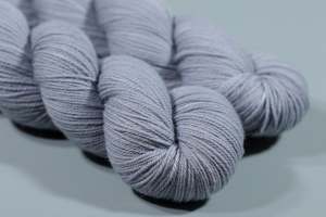 Pale Silver | Hand Dyed 100% Merino Yarn from New Zealand | 100g