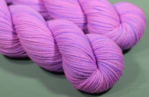 Orchid | Hand Dyed 100% Merino Yarn from New Zealand | 100g