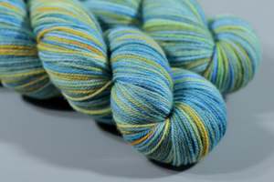 Ocean Depths | Hand Dyed 100% Merino Yarn from New Zealand | 100g