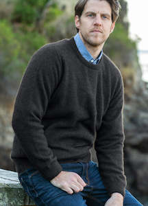 Jerseys Jumpers Sweaters: Noble Wilde - Cambridge Crew Sweater in Merino Wool & Possum Fur - Charcoal