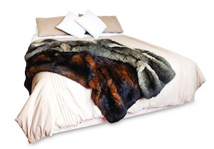 Home Decor: DELUXE POSSUM FUR THROW