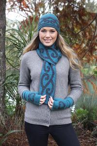 Accessories: AROHA SCARF