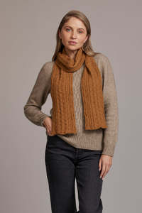 Expore: CABLE SCARF