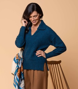 Womens Collection: MADISON VEE II