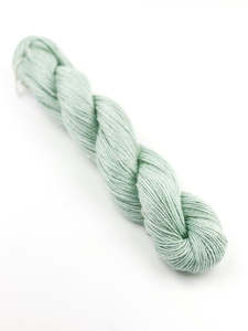 Luxurious Fusion, 3 - 4 Ply Linen/Silk/Alpaca/Wool Mix - Mint