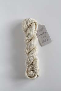 Luxurious Fusion, 3 - 4 Ply Linen/Silk/Alpaca/Wool Mix - Cream
