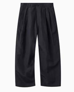 Classic Oversized Two Tuck Trousers