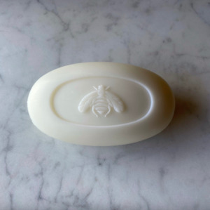 Scent De Provence: Scent of Provence Bee Soap - Fleur de Coton 150g