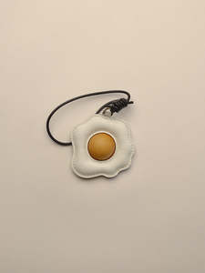 The Cool Hunter Bag Charm: Egg