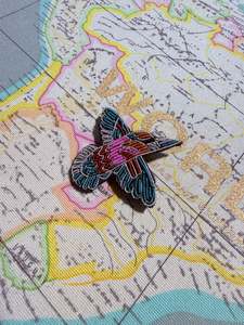 WORLD Bullion Brooch - Bird of the WORLD