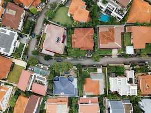 Products: Commercial Property vs Residential Property: A Comparative Analysis of Investment Potential